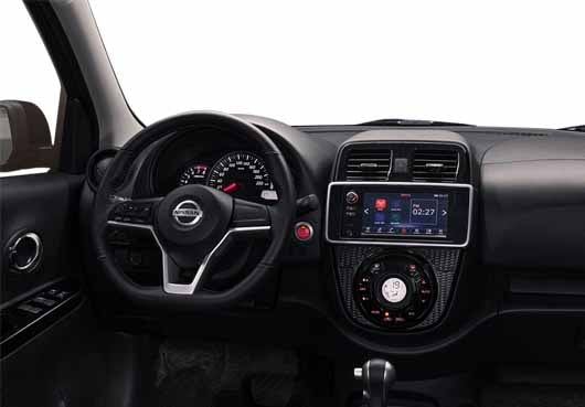 Nissan-Micra-2021-interior