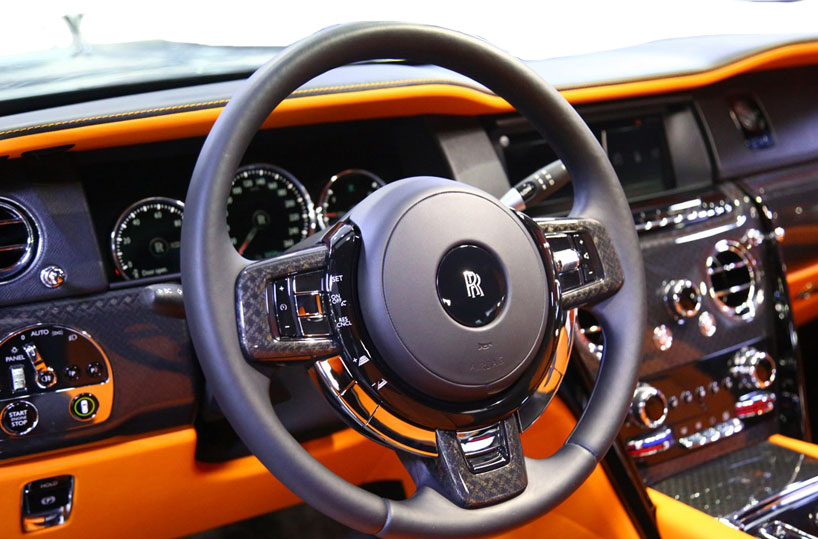 Rolls Royce Cullinan Interior Steering