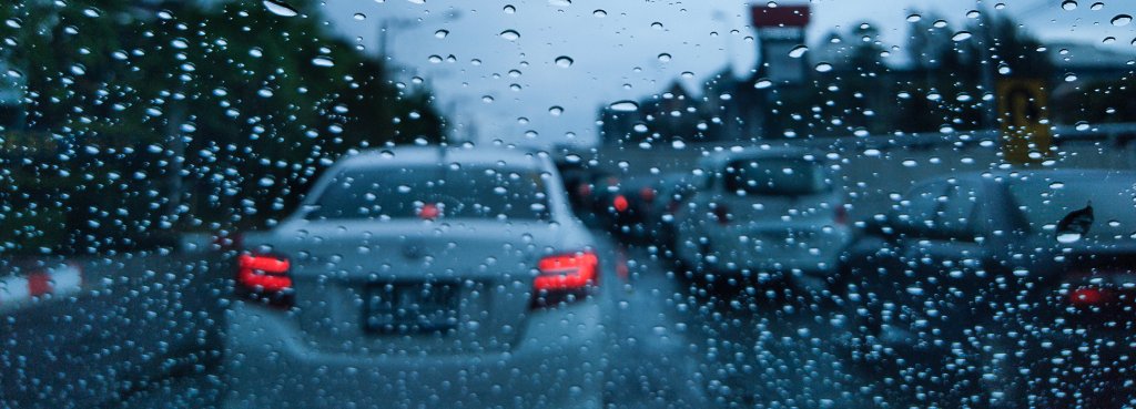 Five Rules To Drive Safely In The Rain