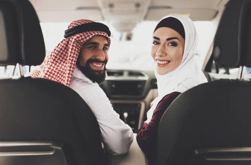Arab couple rented Hyundai Tucson in Dubai