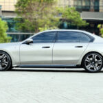 Rent BMW 735i in Dubai another side