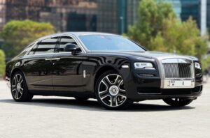 Rent Rolls-Royce Ghost in Dubai