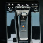 RENT PORSCHE 911 CARRERA 4 GTS CONVERTIBLE IN DUBAI (7)