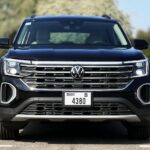 Rent Volkswagen Teramont in Dubai