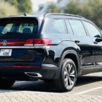 Rent Volkswagen Teramont in Dubai (5)