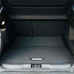 Rent a car Dubai - Renault Arkana 2025 trunk view