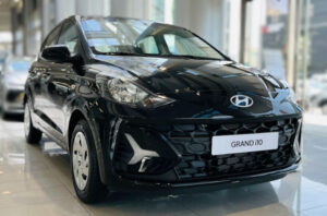 Rent Hyundai Grand i10 in Dubai UAE