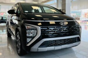 Rent Hyundai Stargazer in Dubai from Amex Car Rental